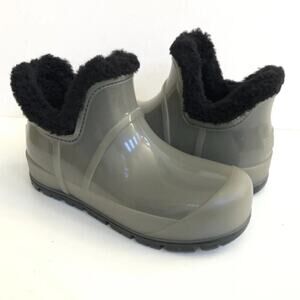 UGG RAINCLOUD BLACK WATERPROOF RUBBER RAIN BOOTS US 7 / EU 38 / UK 5‎ new